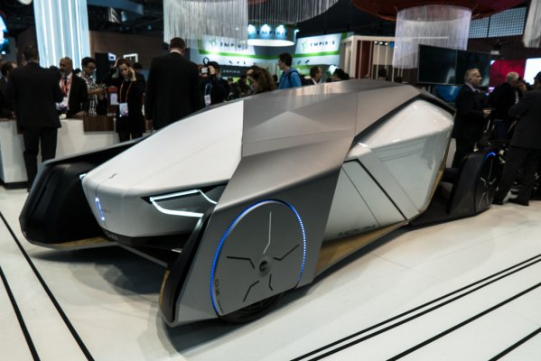 Репортаж с MWC 2017: новинки Archos, Ford, Jolla, TP-Link и Samsung