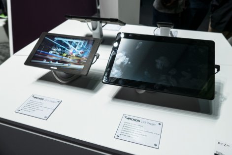 Репортаж с MWC 2017: новинки Archos, Ford, Jolla, TP-Link и Samsung