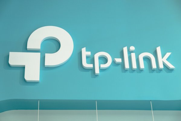 Репортаж с MWC 2017: новинки Archos, Ford, Jolla, TP-Link и Samsung