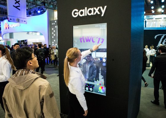 Репортаж с MWC 2017: новинки Archos, Ford, Jolla, TP-Link и Samsung