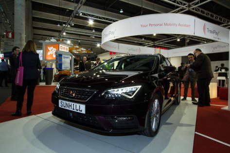 Фотоотчёт с MWC 2017: 5G, OPPO, Qualcomm, роботы и развлечения