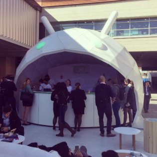 Фотоотчёт с MWC 2017: 5G, OPPO, Qualcomm, роботы и развлечения