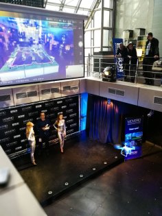 Epson показала новые видеоочки Moverio BT-300 в деле