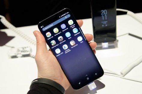Samsung Galaxy S8 и S8+ представили в России