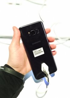 Samsung Galaxy S8 и S8+ представили в России