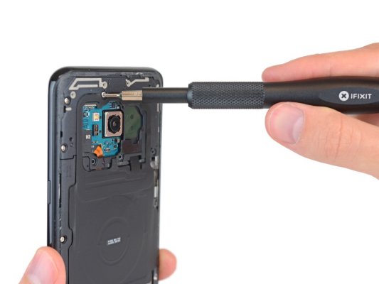Разборка: что внутри Galaxy S8+