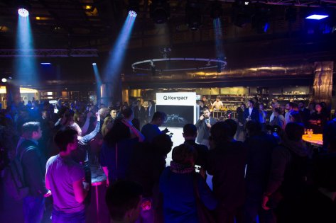 Samsung представила линейку QLED ТВ в России