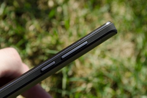Micromax Canvas Juice A1 и A1 plus совместный обзор — Внешний вид. 10