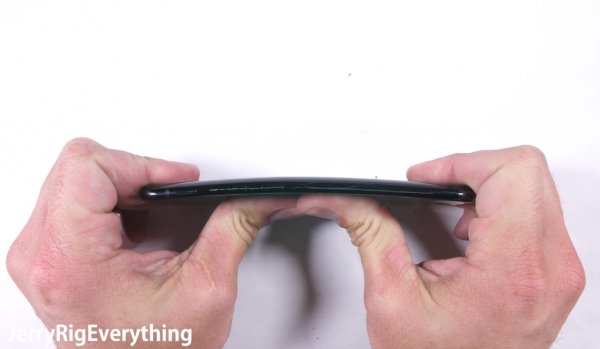 Xiaomi Mi 6 — чемпион по прочности