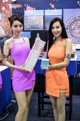 Девушки Computex 2017