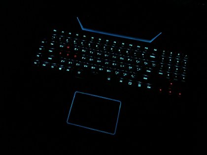 Обзор игрового ноутбука Lenovo IdeaPad Y900 (80Q1)
