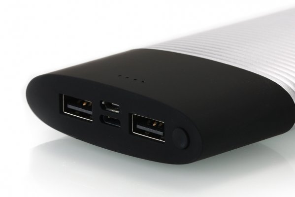 Как выбрать портативный аккумулятор (PowerBank)