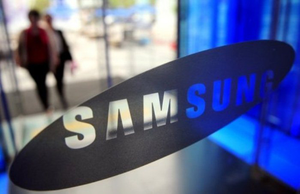Samsung готовит еще один двухсимочный аппарат Samsung готовит еще один двухсимочный аппарат