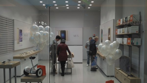 Интервью: топ-менеджер Xiaomi отвечает на вопросы наших читателей