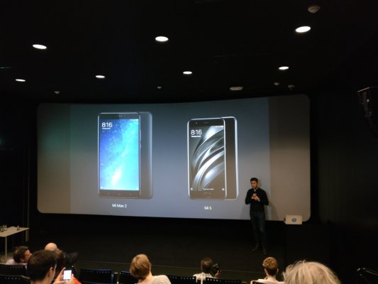 Интервью: топ-менеджер Xiaomi отвечает на вопросы наших читателей