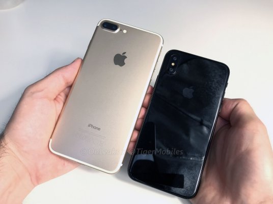 Инсайдеры показали как выглядит реальный iPhone 8