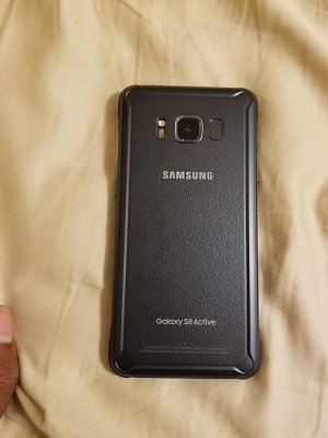 Защищенная версия Galaxy S8 получит обычный дисплей