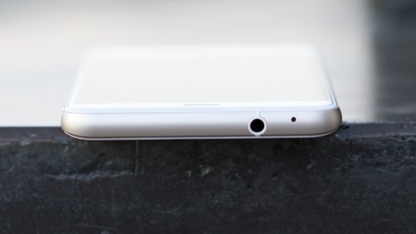 Обзор Aquaris X Pro