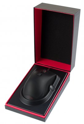 Обзор мышки HyperX Pulsefire FPS — Упаковка и комплектация. 4