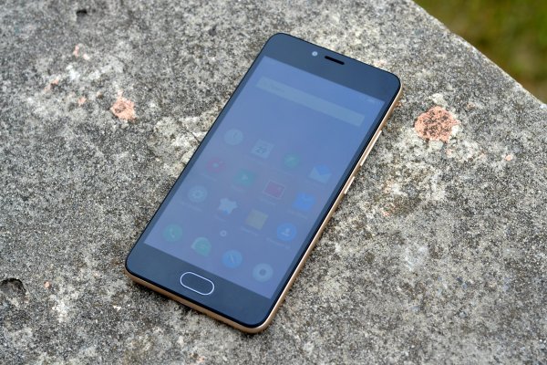 Обзор Meizu M5c — Внешний вид. 1