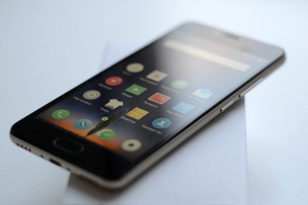 Обзор Meizu M5c — Дисплей. 3