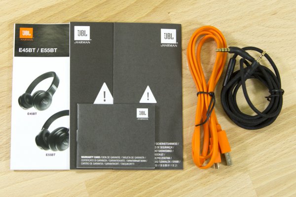 Обзор Bluetooth-наушников JBL E45BT — Комплектация. 7