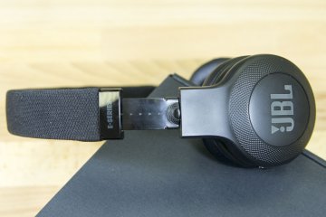 Обзор Bluetooth-наушников JBL E45BT — Внешний вид и удобство использования. 10