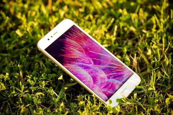 Обзор Huawei nova 2 — Дисплей. 1