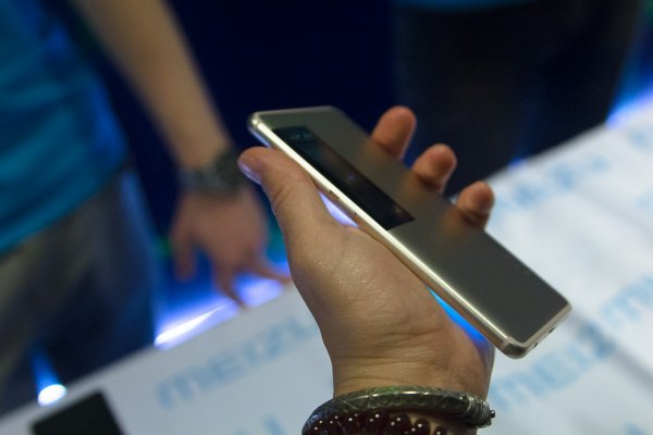 MEIZU Show: песни, пляски и новинки