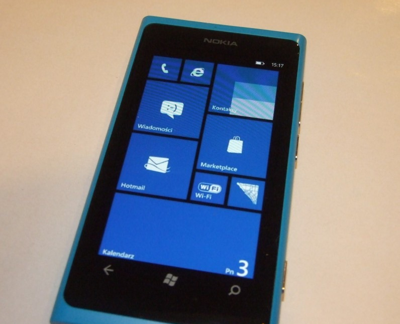 Обновление Windows Phone 7.8 приходит на Nokia Lumia 800 уже сейчас