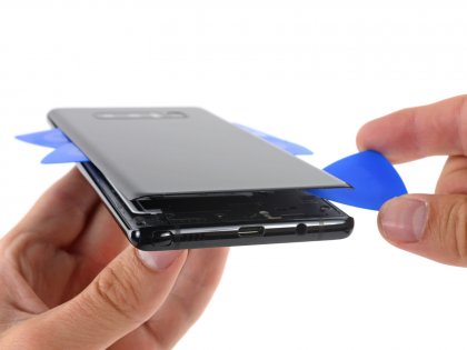Galaxy Note 8 нелегко поддается ремонту