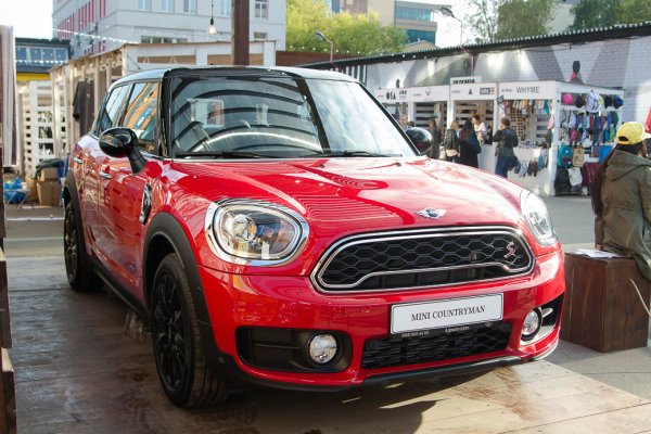 Приятное с полезным: «Культурный Замес» и тест-драйв MINI Countryman