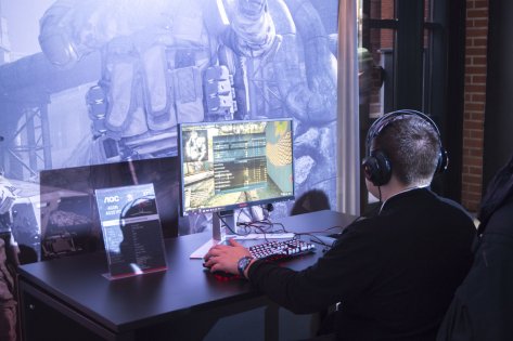 Philips и AOC представили в Москве ряд новых мониторов