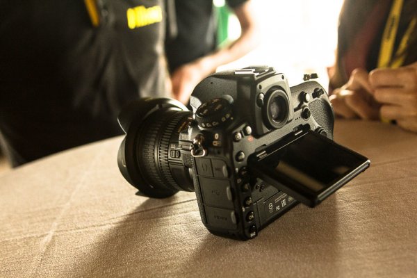 Старт продаж Nikon D850 в России