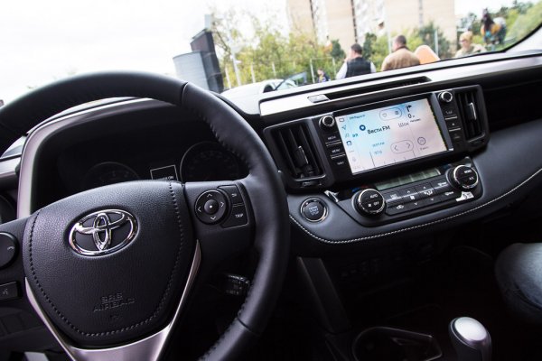 В России появятся автомобили со встроенным Яндекс.Авто
