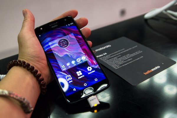 Hello Moto: в России представлены новые смартфоны и модули