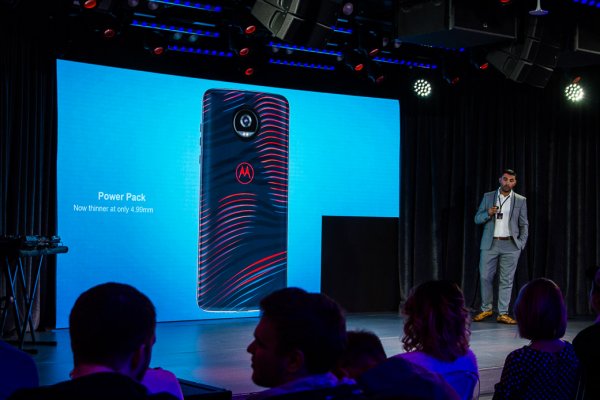 Hello Moto: в России представлены новые смартфоны и модули