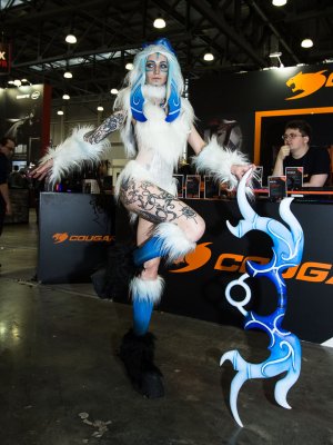 Выбираем лучшую девушку Comic Con и ИгроМир 2017