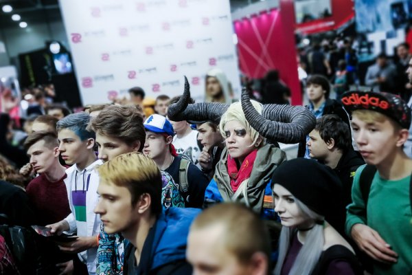 Выбираем лучшую девушку Comic Con и ИгроМир 2017