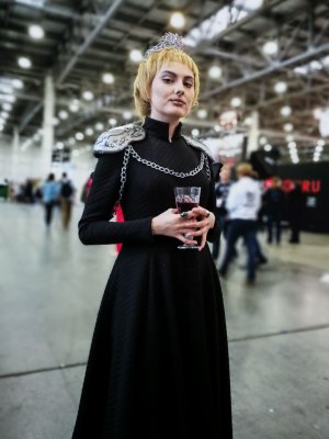 Выбираем лучшую девушку Comic Con и ИгроМир 2017