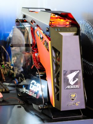 Как показал себя Aorus на ИгроМир?