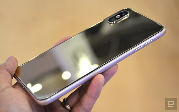 Китайцы уже продают клон iPhone X