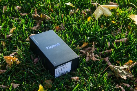 Обзор Samsung Galaxy Note 8 — Комплектация. 1