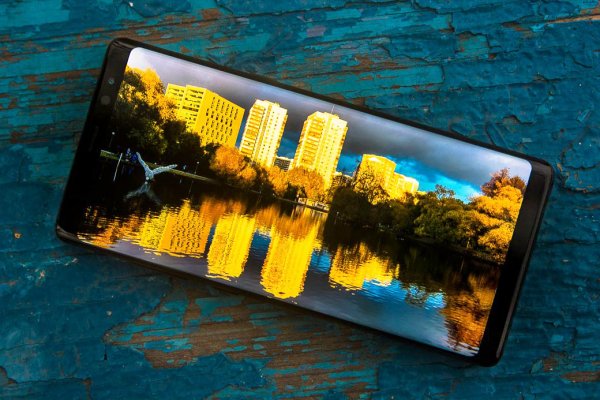 Обзор Samsung Galaxy Note 8 — Дисплей. 1
