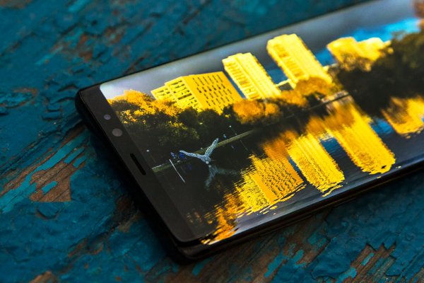 Обзор Samsung Galaxy Note 8 — Дисплей. 2