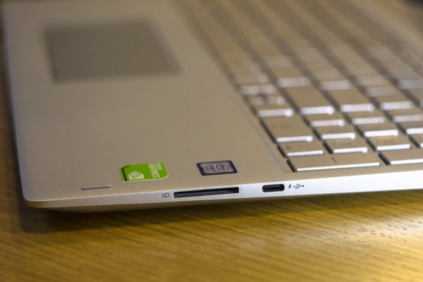 Обзор HP ENVY x360 — Внешний вид. 8