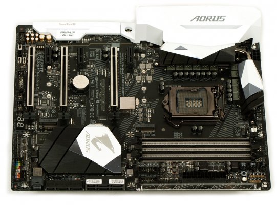 GIGABYTE GA-Z270X-Gaming 7: для оверклокеров и энтузиастов — Внешний вид. 1