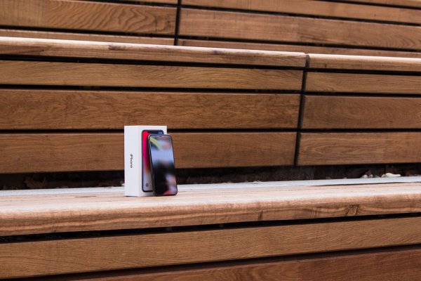 Чем мне не понравился iPhone X — Память и SIM. 1