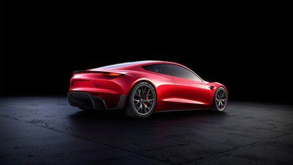 Tesla представила грузовик Semi и обновлённый Roadster