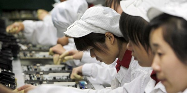 Foxconn использовала студентов для сборки iPhone X